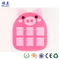 Pink piggy design felt wall organizer